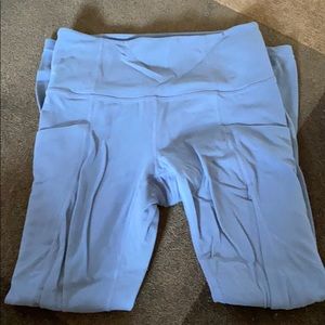 Athleta salutation stash pocket leggings